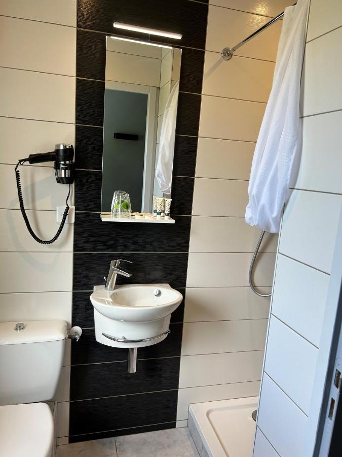 Logis Les Voiliers Otel Peigney Dış mekan fotoğraf